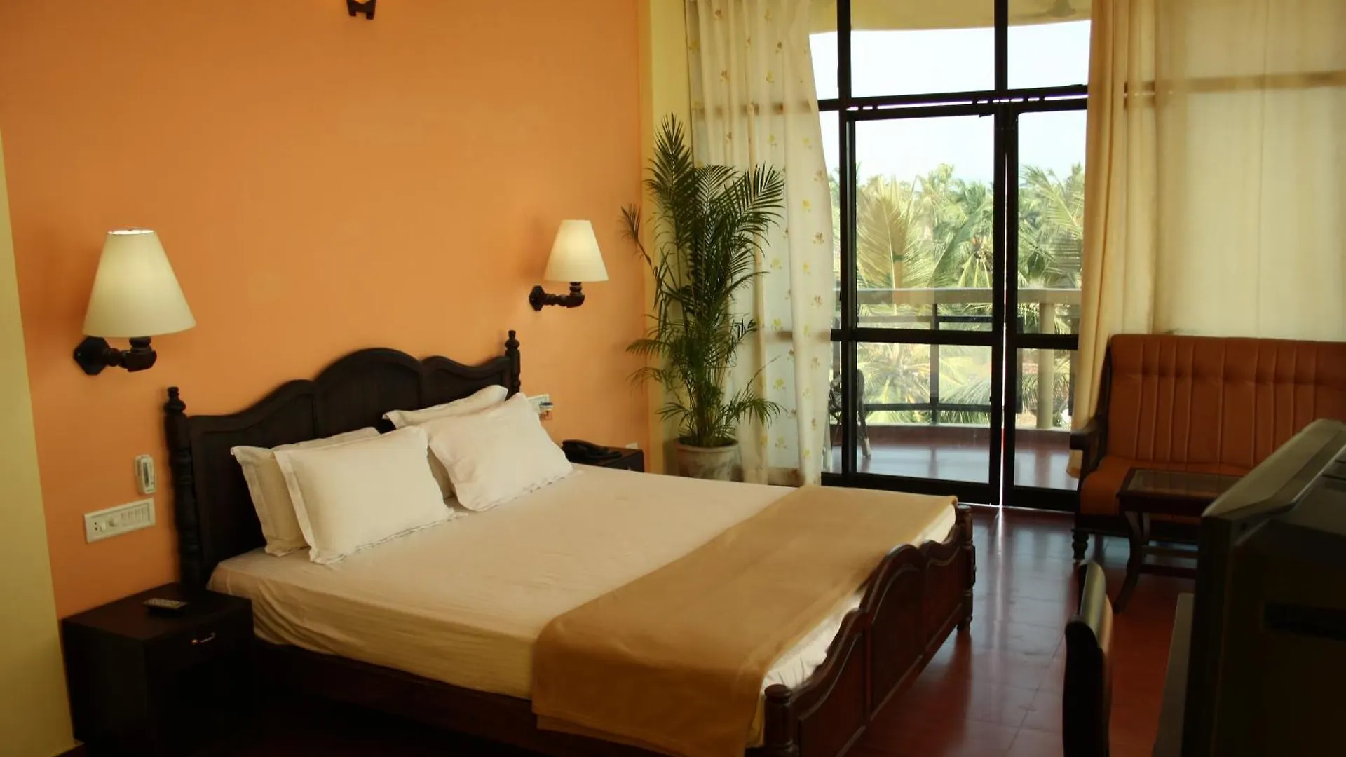 The Travancore Palace Beach Resort Kovalam Hotel