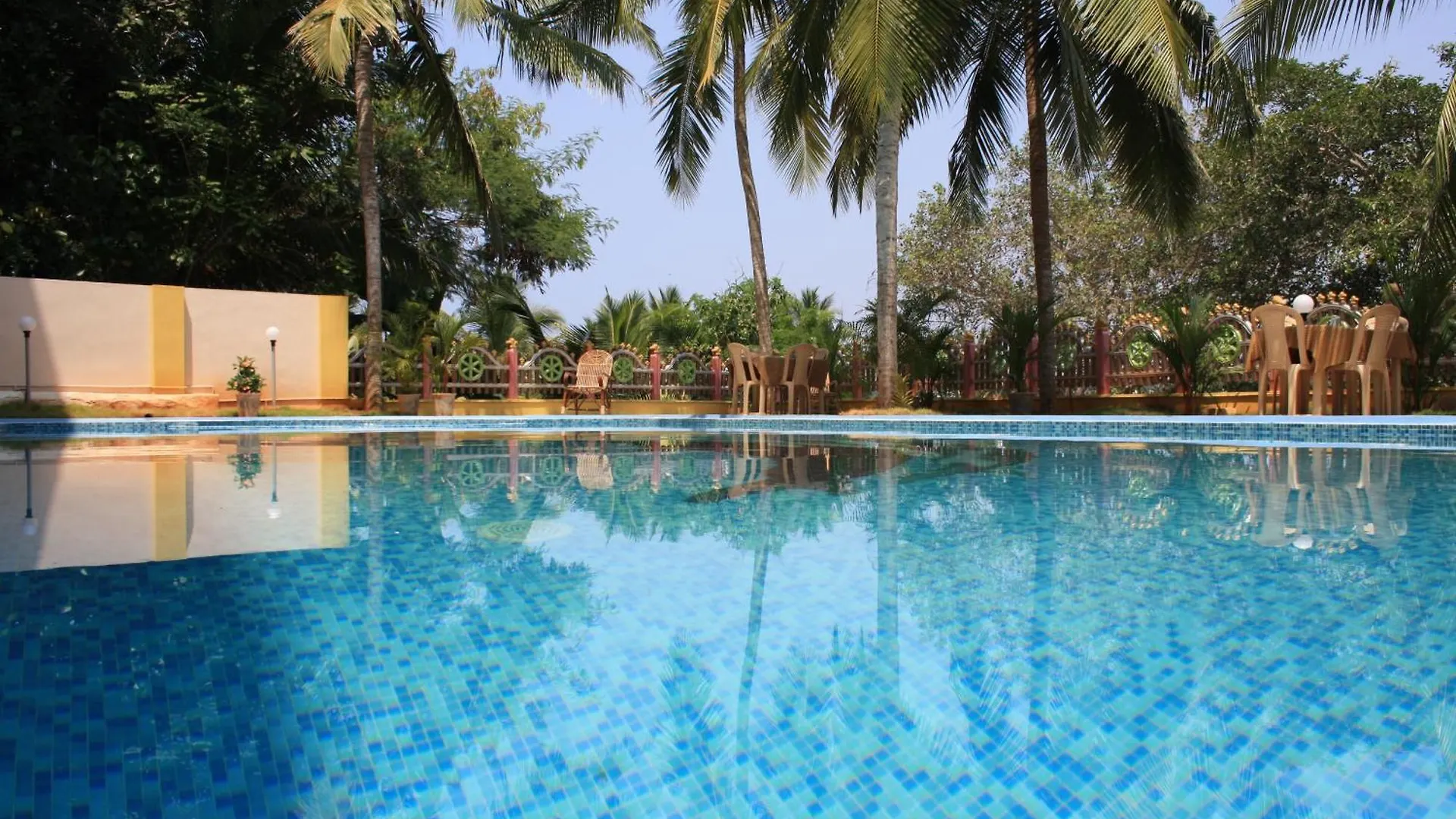The Travancore Palace Beach Resort Kovalam 2*,