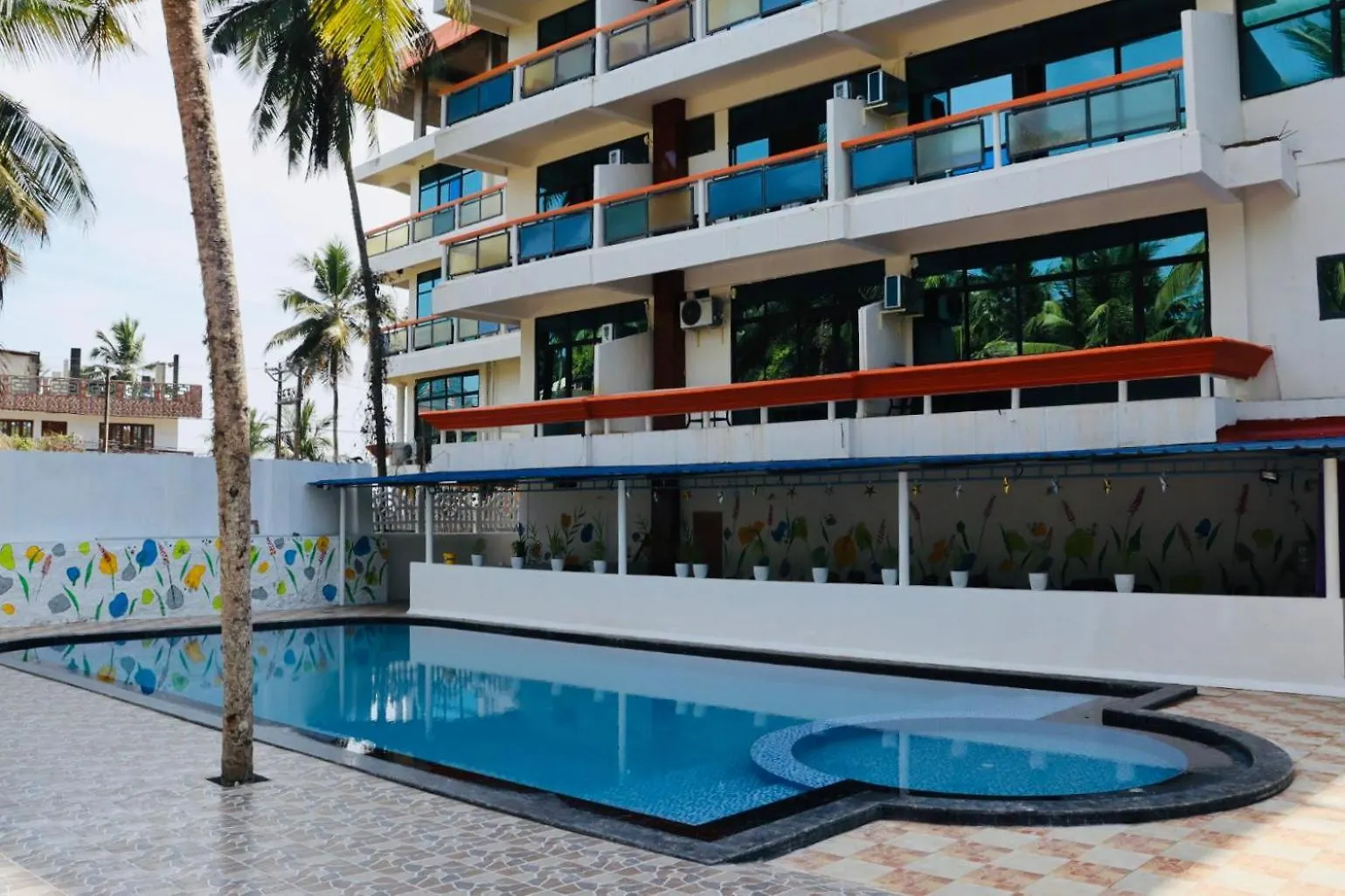 The Travancore Palace Beach Resort Kovalam 2*,